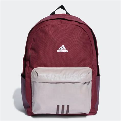 Mochila Classic Badge Of Sport 3 Franjas adidas.